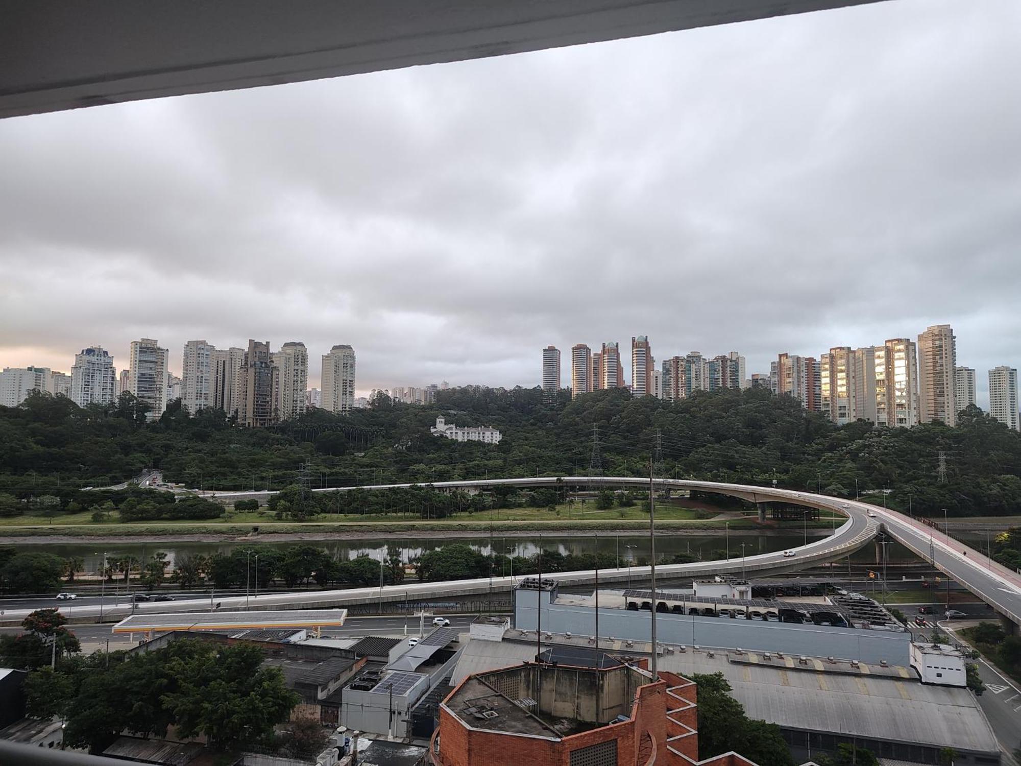 Lindo Apto Ponte Laguna Sao Paulo